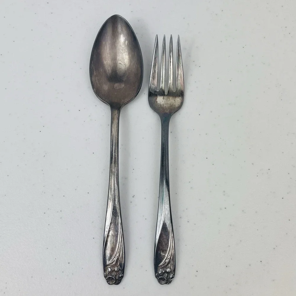 Vintage 1847 Rogers Bros Silverware Daffodil Pattern Serving Spoon And Fork